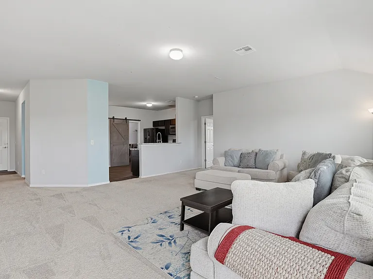 1200 Granite Ln — Photo 6