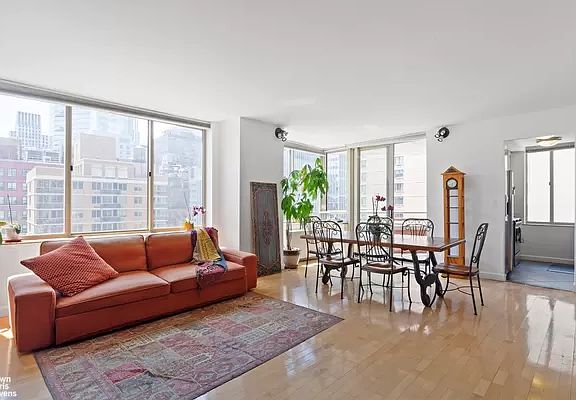 2nd image of 236 E 47th St APT 19F