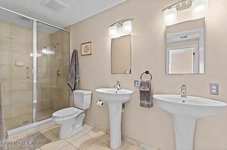 2525 College St #2304 — Photo 12