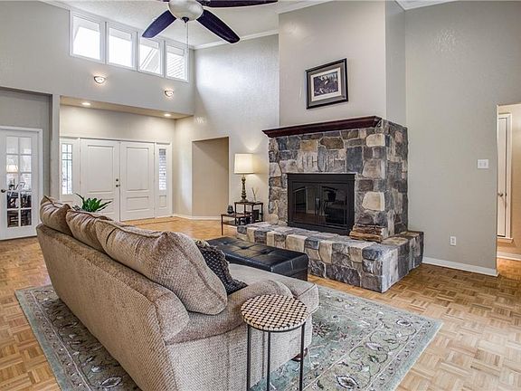 3rd image of 4308 Hyatt Ct