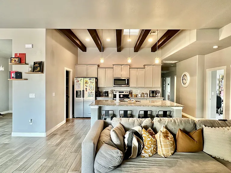 1077 El Nido Dr — Photo 19