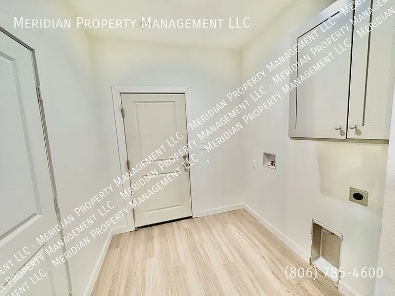 5516 Itasca St #A — Photo 10