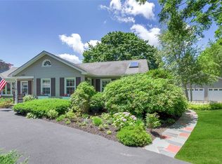 2330 Anchor Ln, Southold, NY 11971