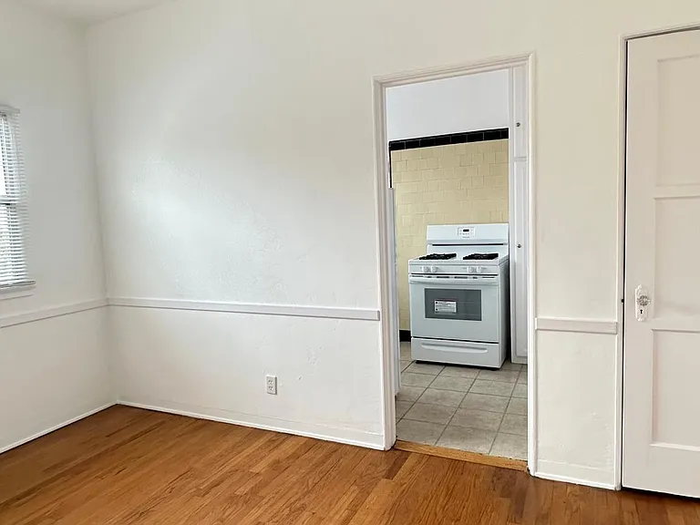 6001 Whitworth Dr #8 — Photo 17
