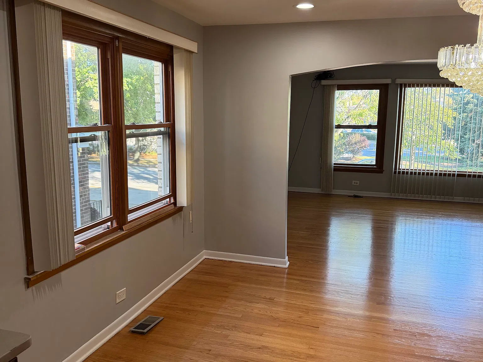 3 bed, 2000 sqft, $2,695 — Photo 4