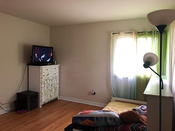 2nd image of 419 S East Ave APT 3A