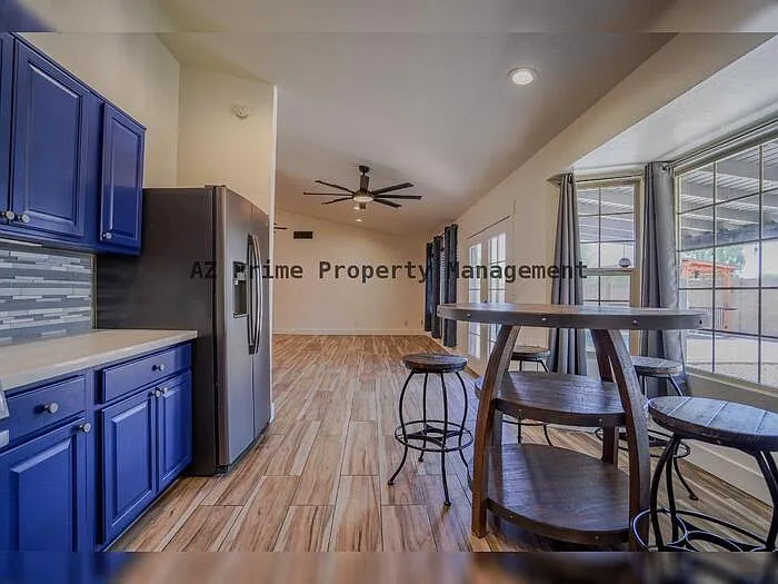 9054 N 84th Ln — Photo 10