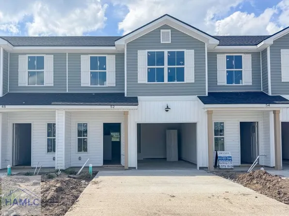 52 Beaumont Dr, Hinesville, GA 31313