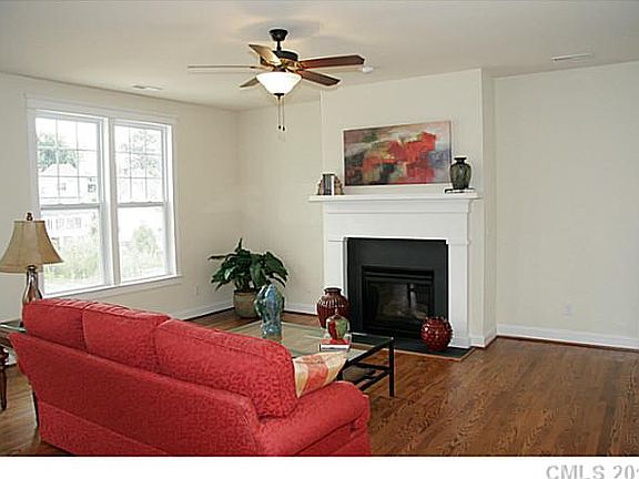 5th image of 534 Lakeview Dr