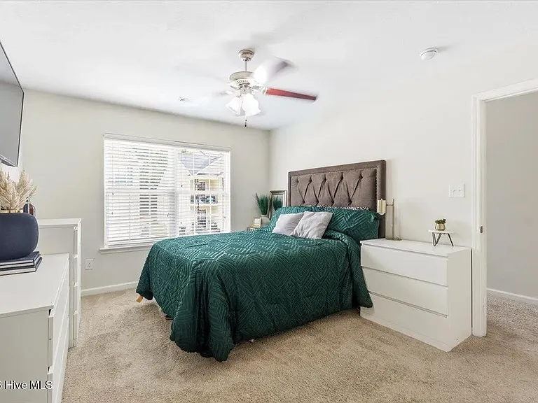 2047 Reserve Ln — Photo 14