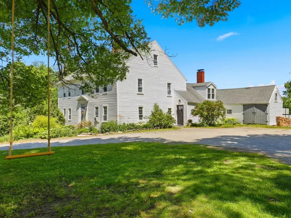 235 Middle Road, Deerfield, NH 03037