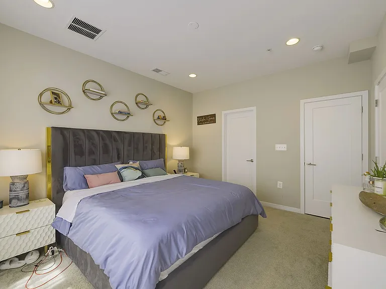 719 Parkside Pl NE — Photo 19