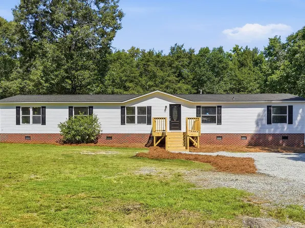 22 Thoroughfare Branch Rd, Sanford, NC 27332