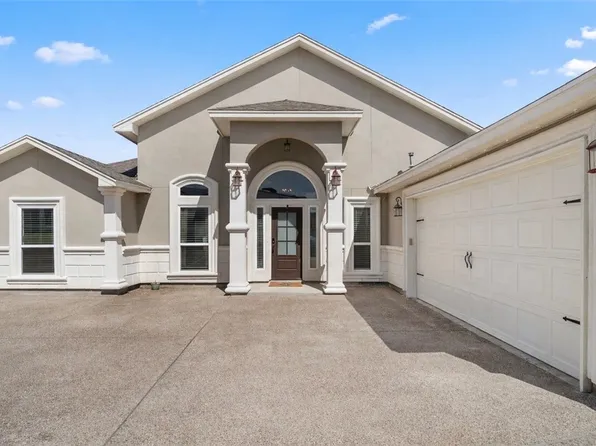 14226 Bowman Ct, Robstown, TX 78380