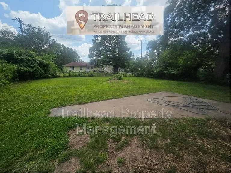 13629 Applewood Dr — Photo 15