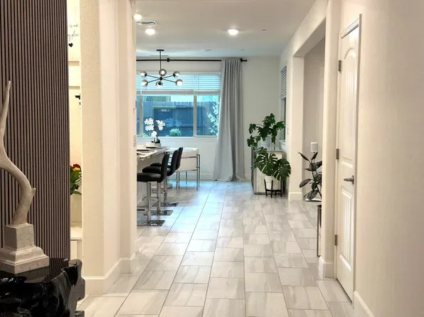 1264 Makeway St, Roseville, CA 95747