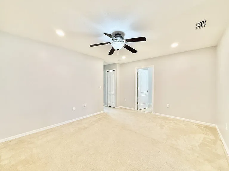 3824 Exeter Ln #1 — Photo 28