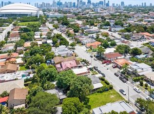 1881 NW 4th St, Miami, FL 33125