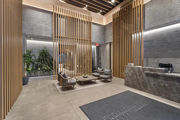 Rented by Honest NY Realty LLC | media 8