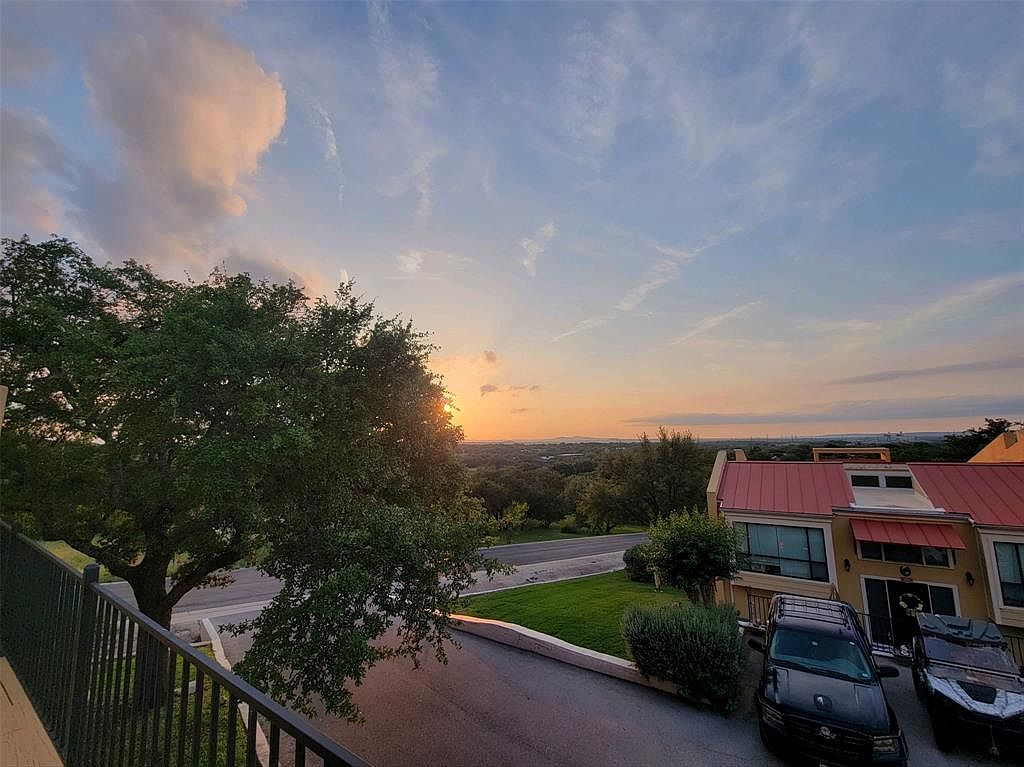 402 Hi Stirrup UNIT E1, Horseshoe Bay, TX 78657 MLS 7764634 Zillow