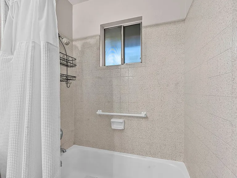 1490 Foster Dr — Photo 39
