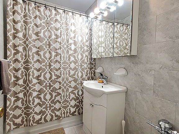 4th image of 84-40 153rd Ave #2A