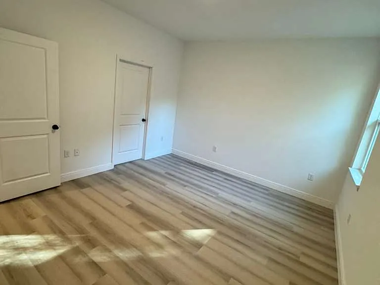 9899 N Lathyrus Ter — Photo 17