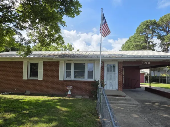 1201 E Court St, Paragould, AR 72450