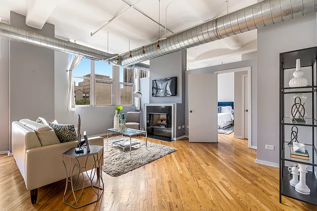 500 S Clinton St #310 — Photo 4