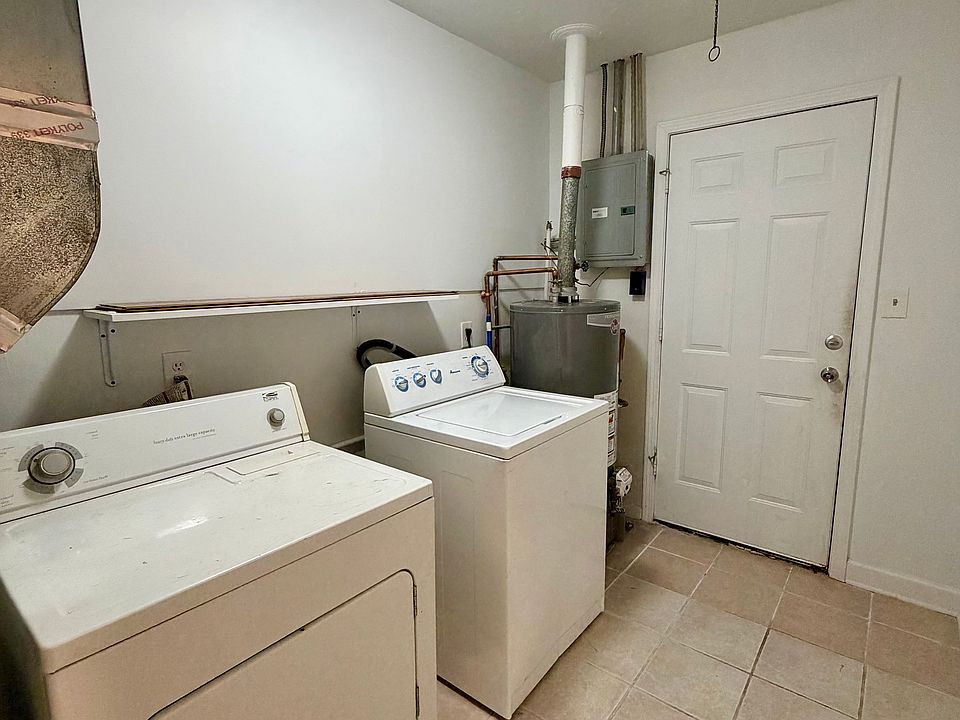 2030 Browning St, photo 7