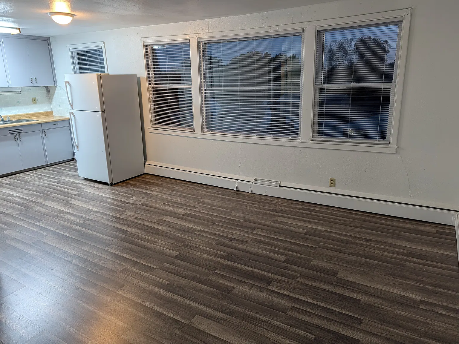 2 bed, $695 — Photo 4