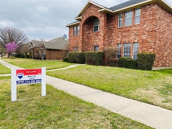 4th image of 3213 Orchid Dr