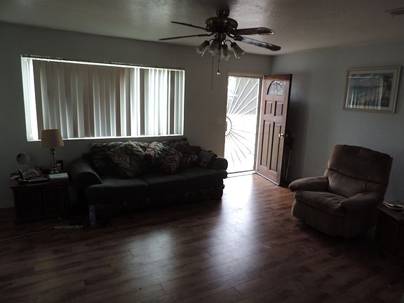 4th image of 8244 Morton Ave