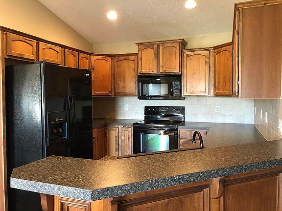 4th image of 2429 N Woodridge Ct