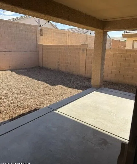 887 W Desert Hills Dr — Photo 23