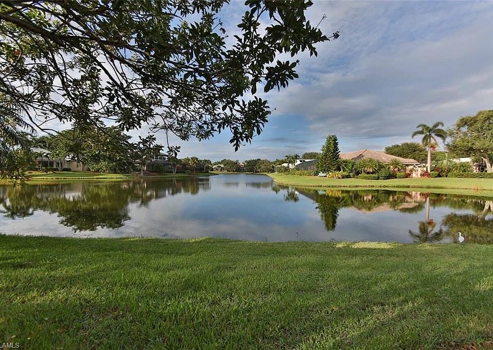 1st image of 12833 Yacht Club Cir