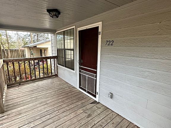 2nd image of 722 N Bronough St