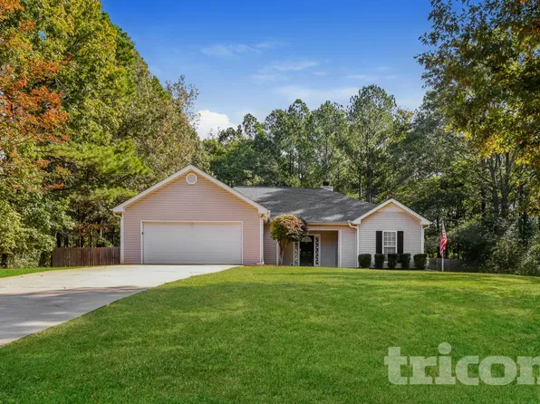 205 Macadamia Ct, Covington, GA 30016