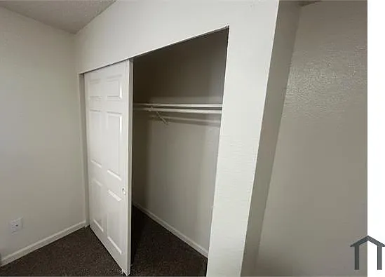 908 I St NE #9 — Photo 24