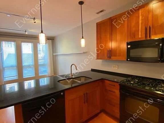 4th image of 79 N 5th St #79