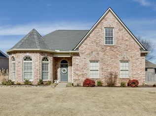 1080 Nealcrest Cir, Spring Hill, TN 37174