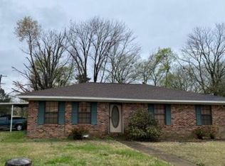 1101 Terry Rd, Tupelo, MS 38801