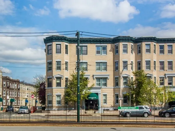 1427 Commonwealth Ave #6-103, Brighton, MA 02135