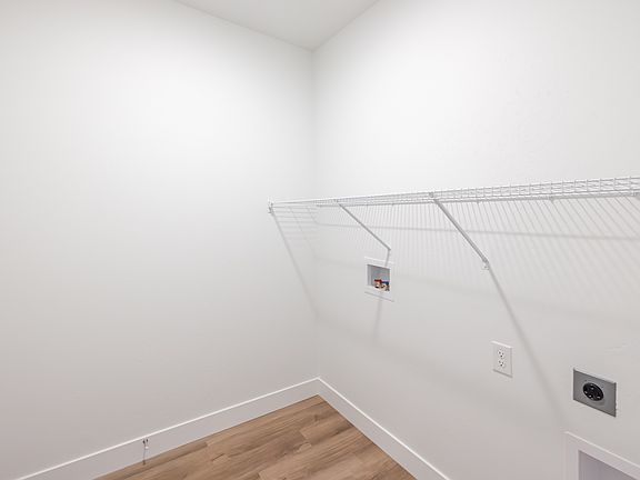 5th image of 871 N Pugh Ln #O302