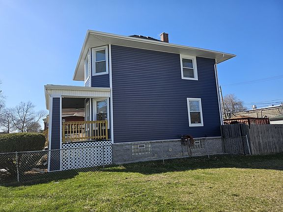 3rd image of 5254 W Monroe St