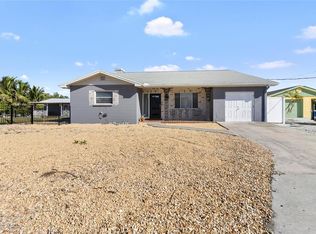 824 Seabreeze Dr, Ruskin, FL 33570