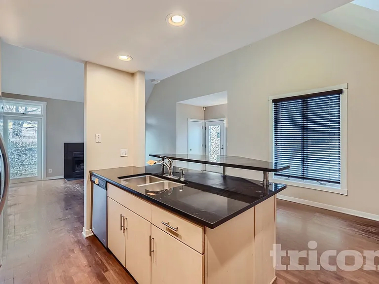 5 Oak Shore Dr — Photo 6