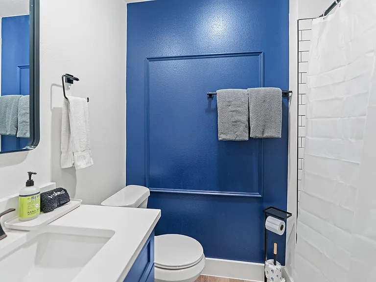 6701 Woodhue Dr — Photo 20