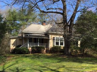 51 Rush Farm Rd, Otto, NC 28763