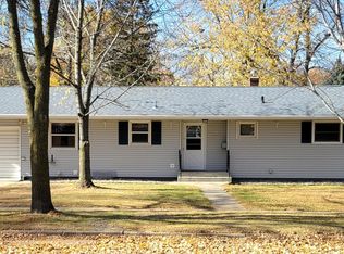 719 S 12th St, Montevideo, MN 56265
